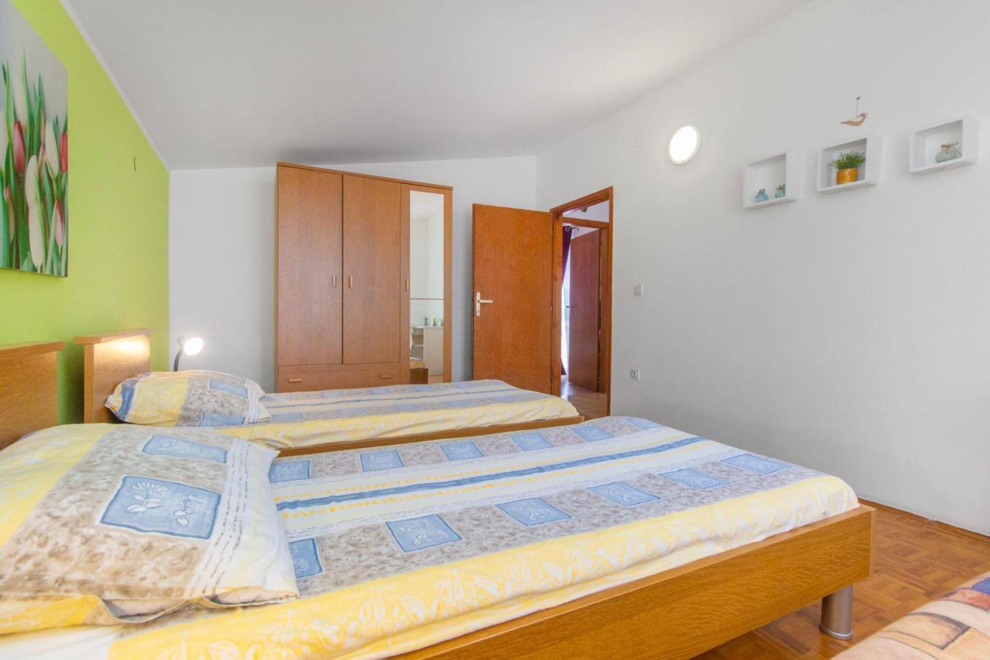 Apartments Alaga ตรีบูนย์ ภายนอก รูปภาพ