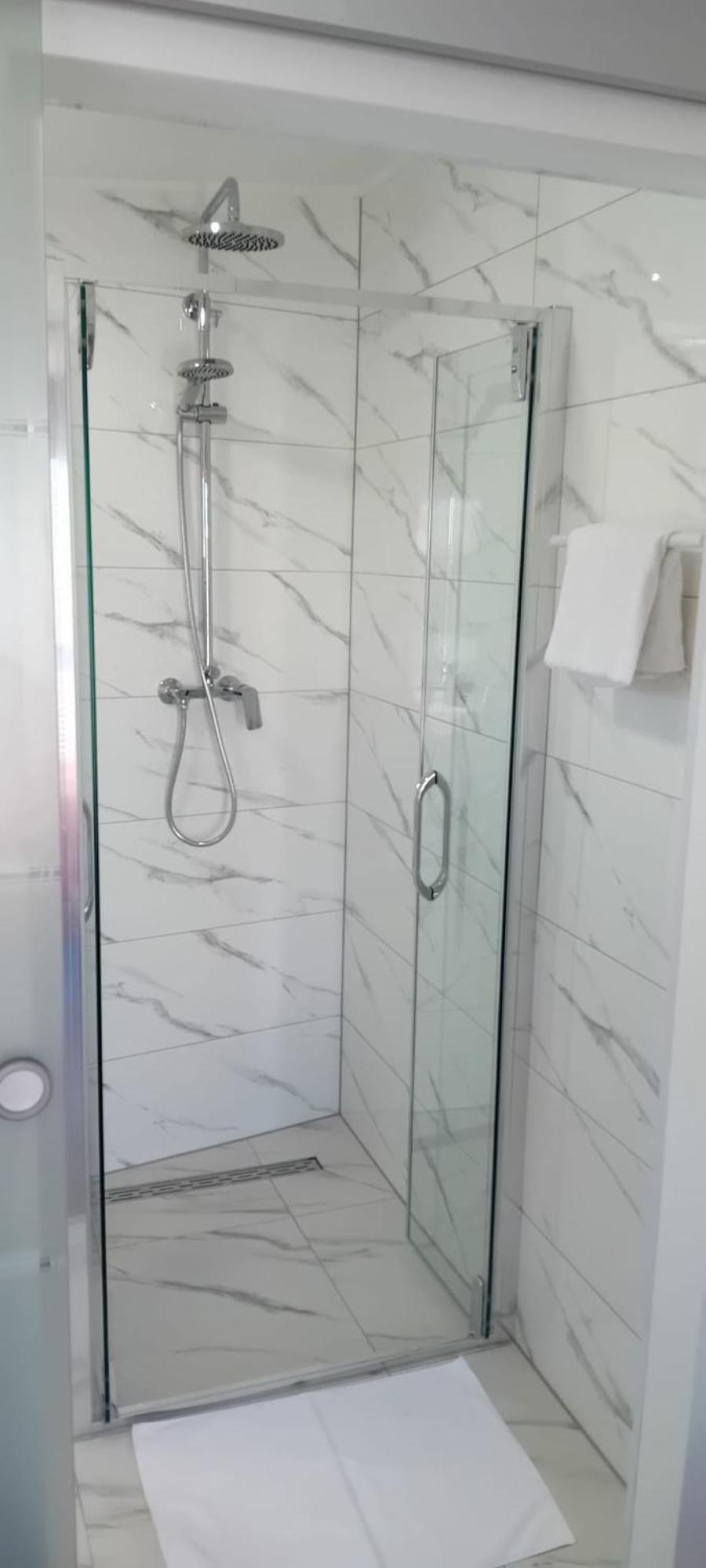 Apartments Alaga ตรีบูนย์ ภายนอก รูปภาพ